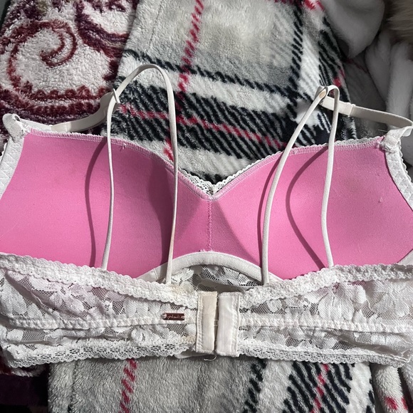 2 lacy white bralettes size medium - Picture 3 of 3